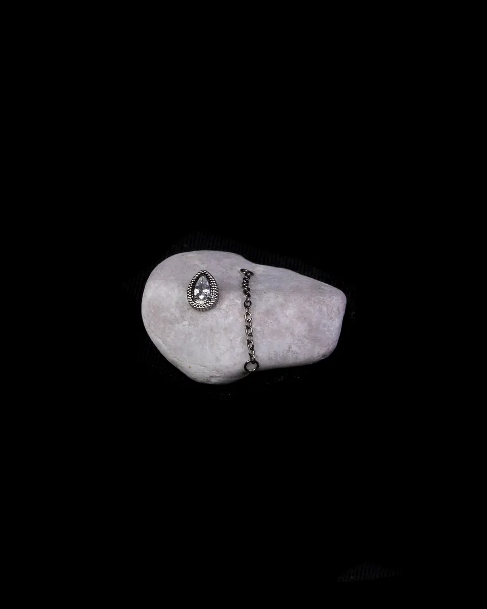 Crystal piercing jewelry in Lisbon