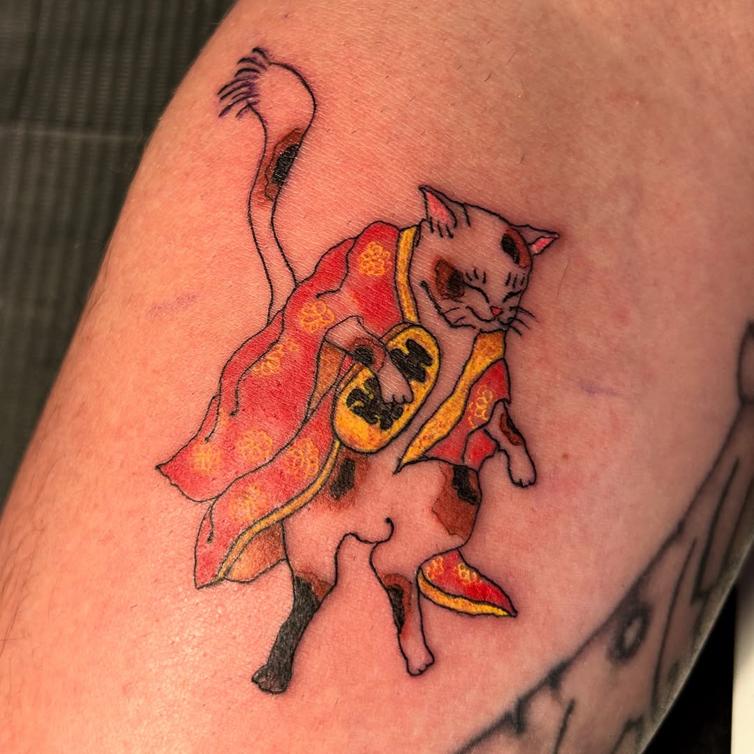Oriental lucky cat tattoo in Lisbon